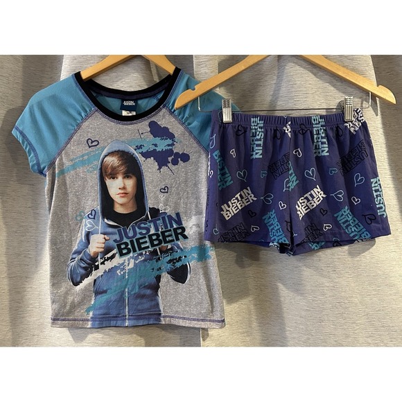Justin Bieber Pajama Set Size Large 12/14 Y2K - Picture 1 of 6
